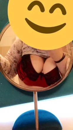 OnlyFans account  big-tit-goth-girl header 2