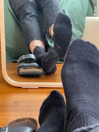 OnlyFans cuenta feetcollegeguy header 2