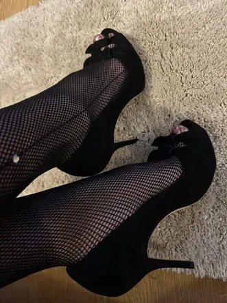OnlyFans account  u555607539 avatar 1