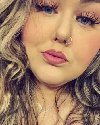OnlyFans cuenta moparmomma8818 avatar 1