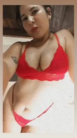 OnlyFans account  macaa97 avatar 1
