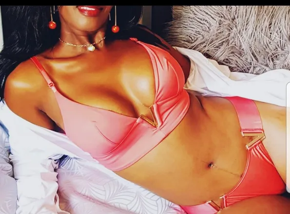 OnlyFans cuenta u7332358 header 2