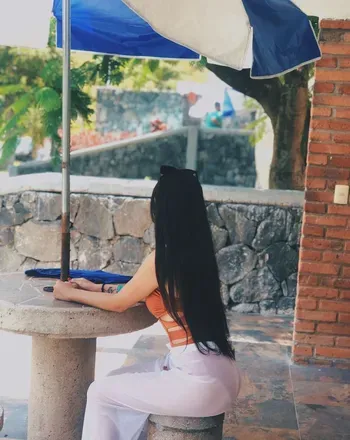OnlyFans account  karencampl avatar 1