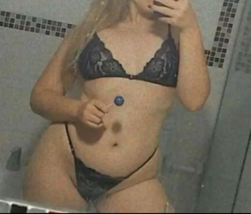 OnlyFans cuenta giulybabydoll header 2