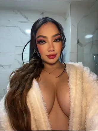 OnlyFans account  cheryllovingg avatar 1