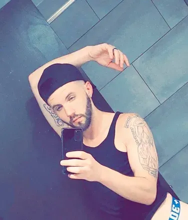 OnlyFans cuenta brando1225 avatar 1