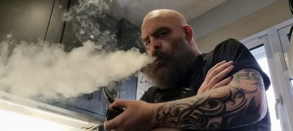 OnlyFans cuenta smokeybruiser header 2