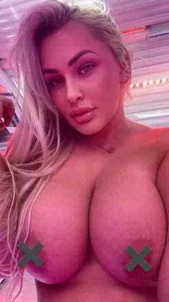 OnlyFans cuenta missbellesummers header 2