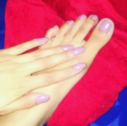 OnlyFans cuenta feetlove1011 header 2