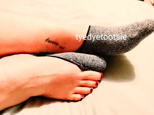OnlyFans cuenta tyedyetootsie avatar 1
