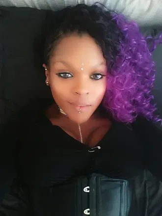OnlyFans cuenta archery_empress avatar 1