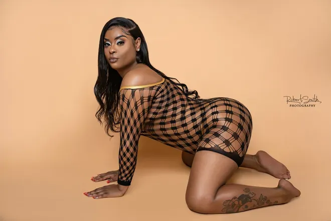 OnlyFans account  amira_the_goddess header 2