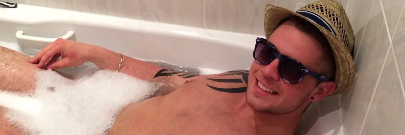 OnlyFans cuenta tomtomelliott header 2