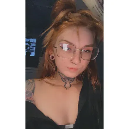 OnlyFans cuenta greenqueen7100 avatar 1