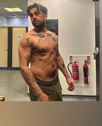 OnlyFans cuenta roscoer header 2