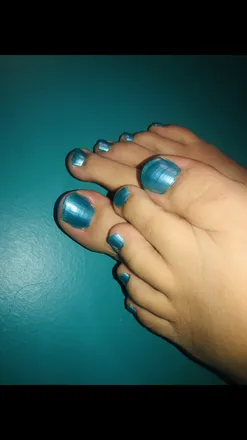 OnlyFans cuenta pinksolesprettytoes header 2