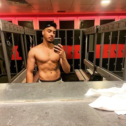 OnlyFans cuenta ozzy_akka header 2