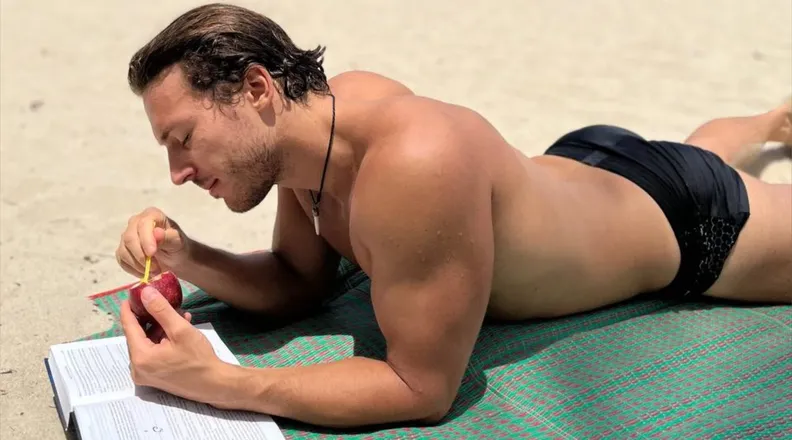 OnlyFans account  arsimply header 2