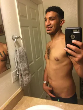 OnlyFans cuenta staycheezy426 avatar 1