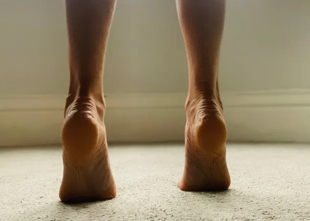 OnlyFans cuenta sweeeeet_feet18 header 2