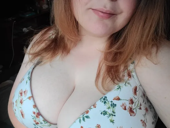 OnlyFans cuenta cuteshoot12 header 2