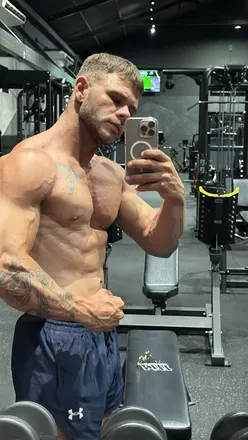 OnlyFans cuenta thybautmuscles avatar 1