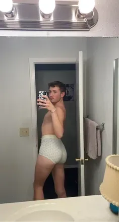 OnlyFans account  rh0zz avatar 1