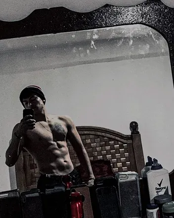 OnlyFans cuenta u210656557 header 2