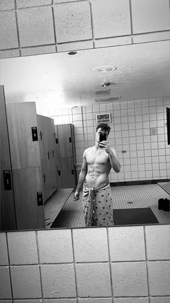 OnlyFans cuenta luvvverboi header 2