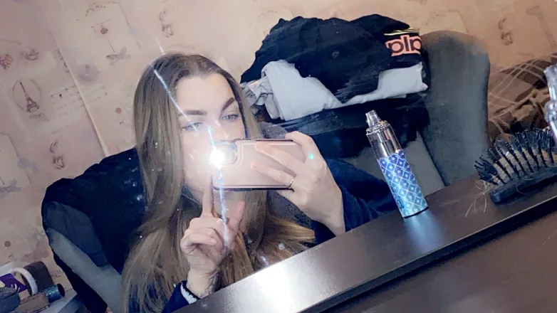 OnlyFans cuenta charlottecook header 2