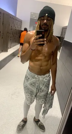 OnlyFans account  realflynai avatar 1