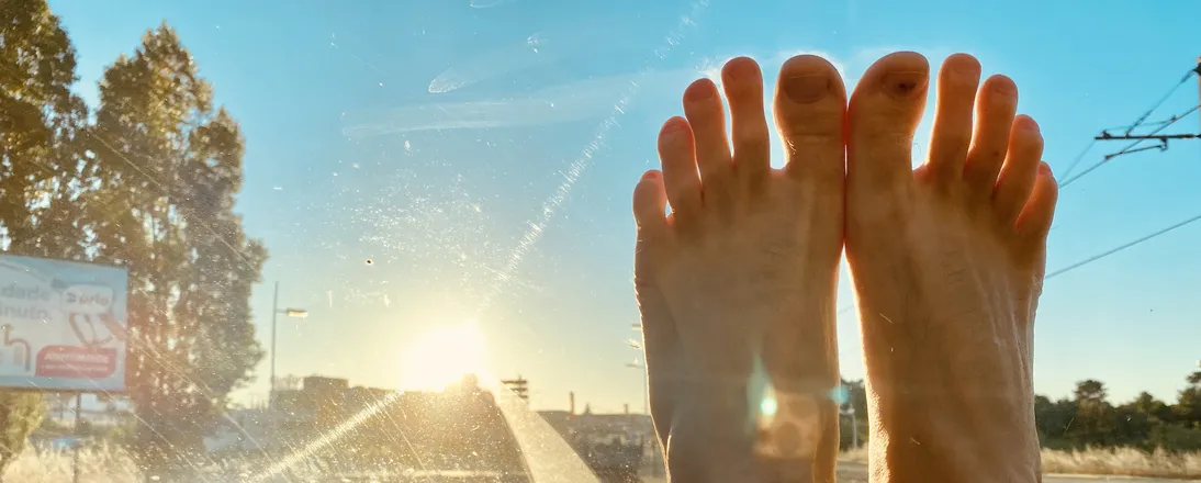 OnlyFans cuenta beautifulfeetyogi header 2