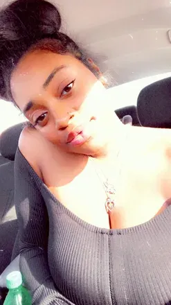 OnlyFans cuenta zeerose avatar 1