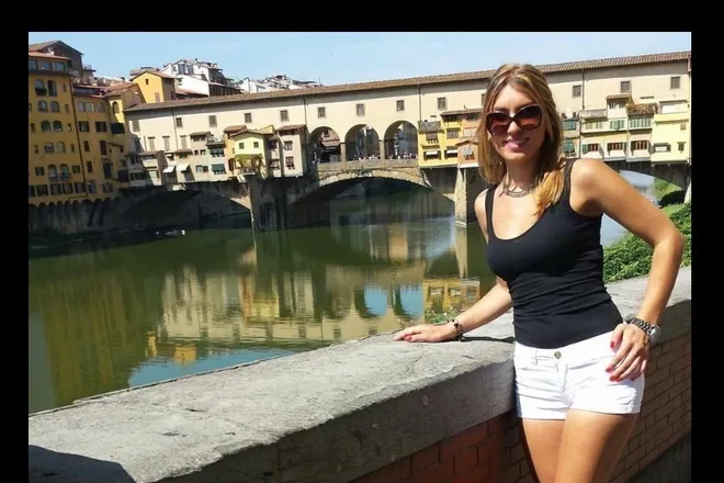 OnlyFans cuenta elly-01 header 2