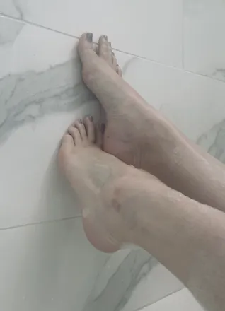 OnlyFans cuenta sapphirerosetoes header 2