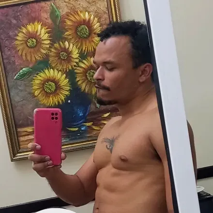 OnlyFans account  mr_raxee avatar 1