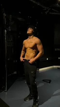 OnlyFans cuenta connxr_r header 2