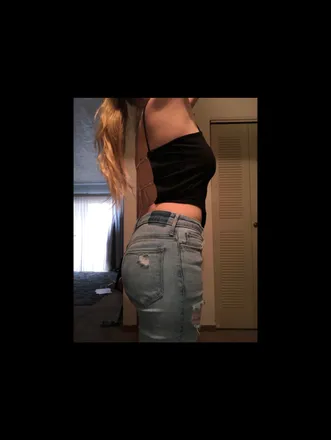 OnlyFans account  legalblondiee2 header 2