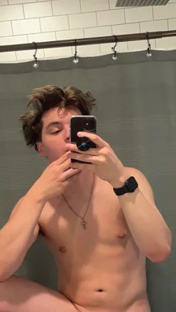 OnlyFans cuenta juicyguyy header 2