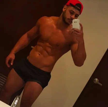 OnlyFans cuenta secretliffee header 1