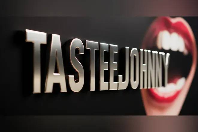 OnlyFans cuenta tasteejohnny header 2