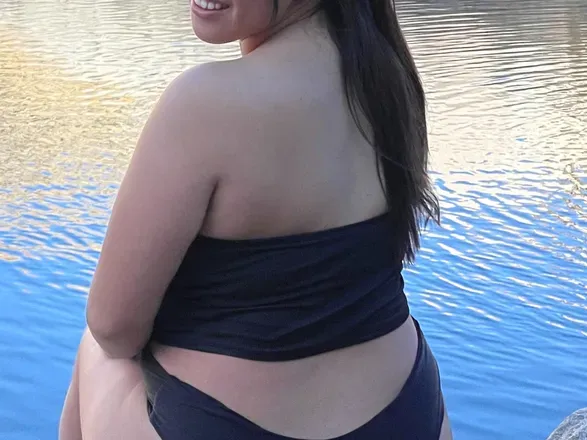 OnlyFans cuenta salvadorianprincess2 avatar 1