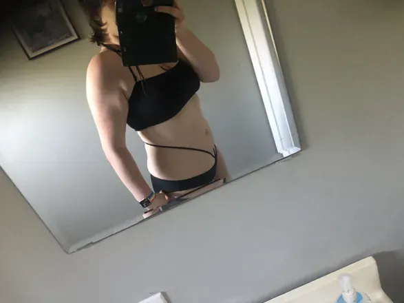OnlyFans cuenta roza_frenchtoastpics avatar 1