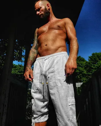 OnlyFans cuenta lonnyzora avatar 1