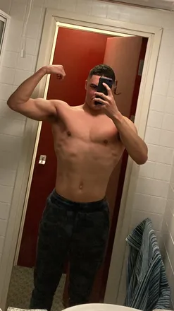 OnlyFans cuenta maximus2002 header 2