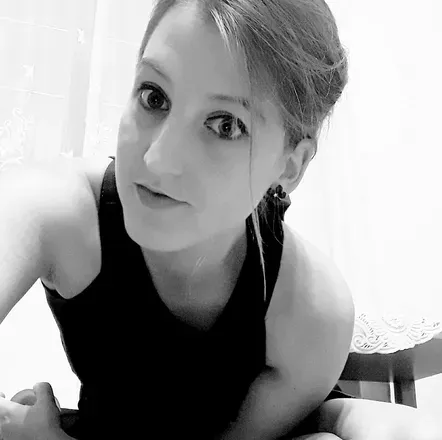 OnlyFans cuenta tymikarooms header 2
