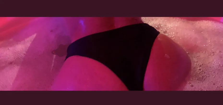 OnlyFans account  hasen_harmonie header 2