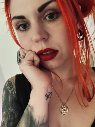 OnlyFans cuenta chloereign6666 avatar 1