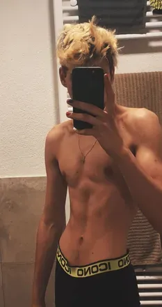 OnlyFans account  top.twunk avatar 1