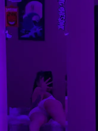 OnlyFans cuenta zsernar99 avatar 1